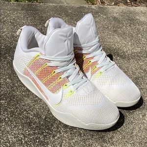 Nike Kobe 11 Elite Low KB ‘White Horse’ Size 10